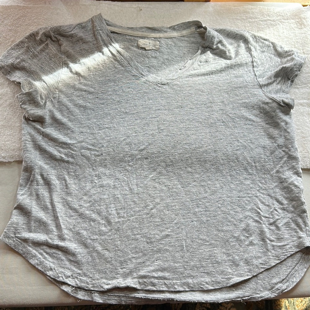 Women’s V neck